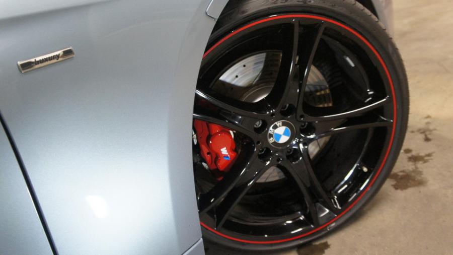 キャリパー塗装施工事例：BMW3シリーズ　キャリパー塗装COLOR:#001 Italian losso solid　ローター加工Type:DD IMG10_2099_QEBvX4_sub9.jpg