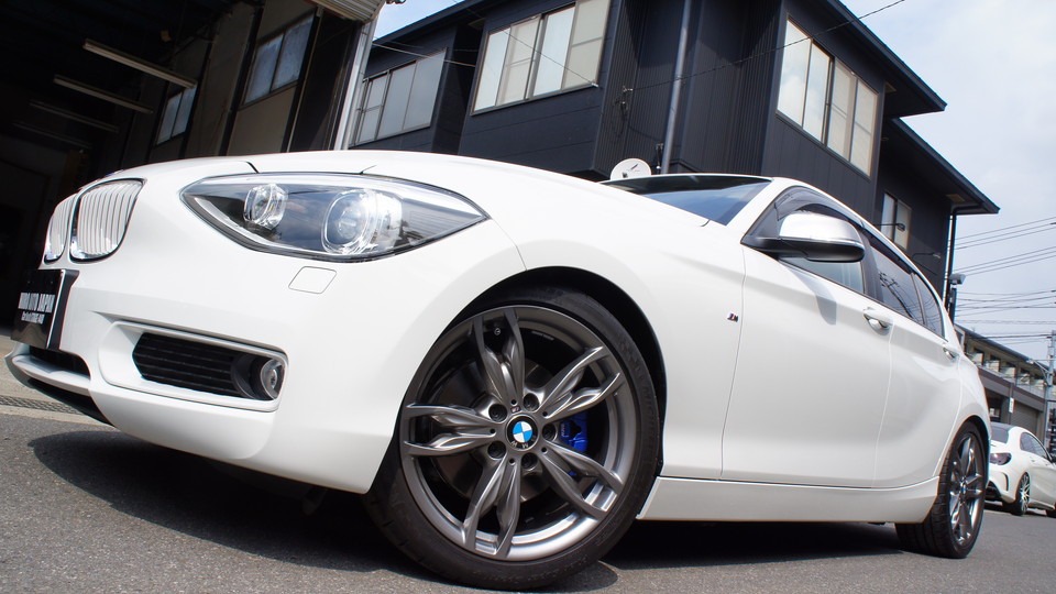キャリパー塗装施工事例：BMW1シリーズ純正キャリパー塗装　カラー：#060 royal ocean blue IMG10_749_tE13sT_sub2.jpg