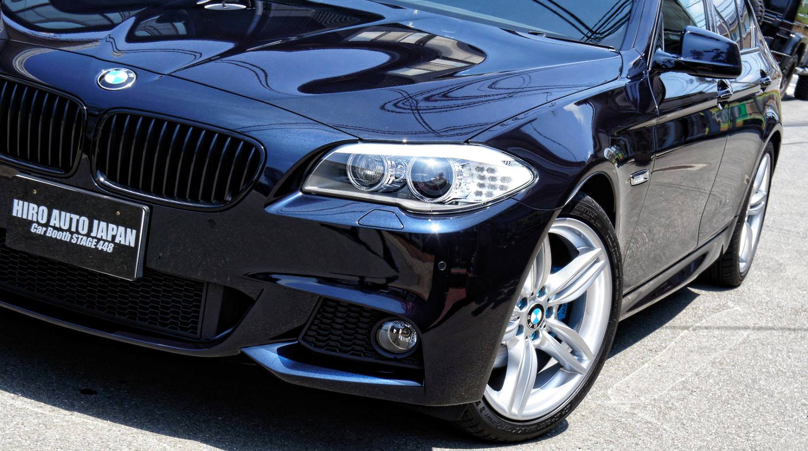 キャリパー塗装施工事例：BMW 5 SERIES EXCLUSIVE SPORT 300台限定モデルキャリパー塗装＆LOGO★COLOR：オリジナルオーダーカラー（ブルー系） IMG10_823_sDBH0M_sub3.jpg