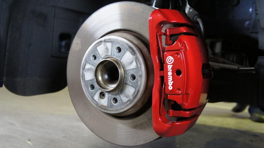 キャリパー塗装施工事例：BMW ALPINA B3 純正キャリパー塗装　ＣＯＬＯＲ：＃001Italian losso solid IMG10_1314_Bxt50U_sub1.jpg