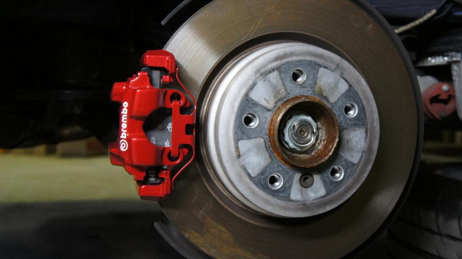 キャリパー塗装施工事例：BMW ALPINA B3 純正キャリパー塗装　ＣＯＬＯＲ：＃001Italian losso solid IMG10_1314_Bxt50U_sub2.jpg