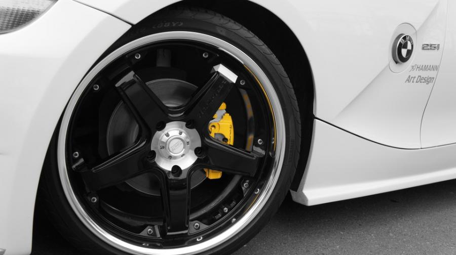 キャリパー塗装施工事例：BMW Z4純正キャリパー塗装＆ローター塗装　COLOR:#002 giallo modena＆#1110 Valencia premium orange IMG10_1337_SfVDFF_sub4.jpg