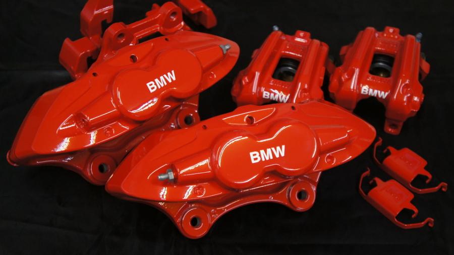 BMW4ｼﾘｰｽﾞ　キャリパー塗装　COLOR:#001 Italian losso solid