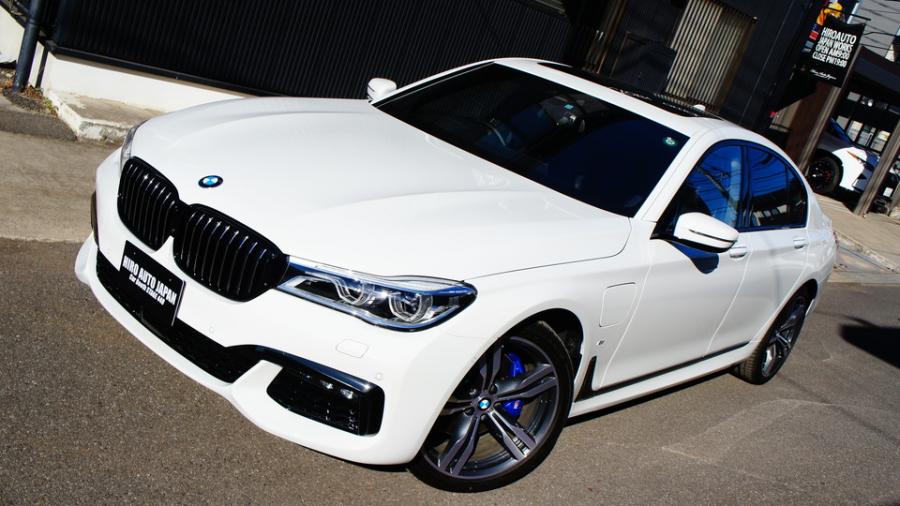 キャリパー塗装施工事例：BMW7ｼﾘｰｽﾞG11/G12　キャリパー塗装　COLOR:#1115 Deep marine blue IMG10_1502_b26qnx_sub6.jpg