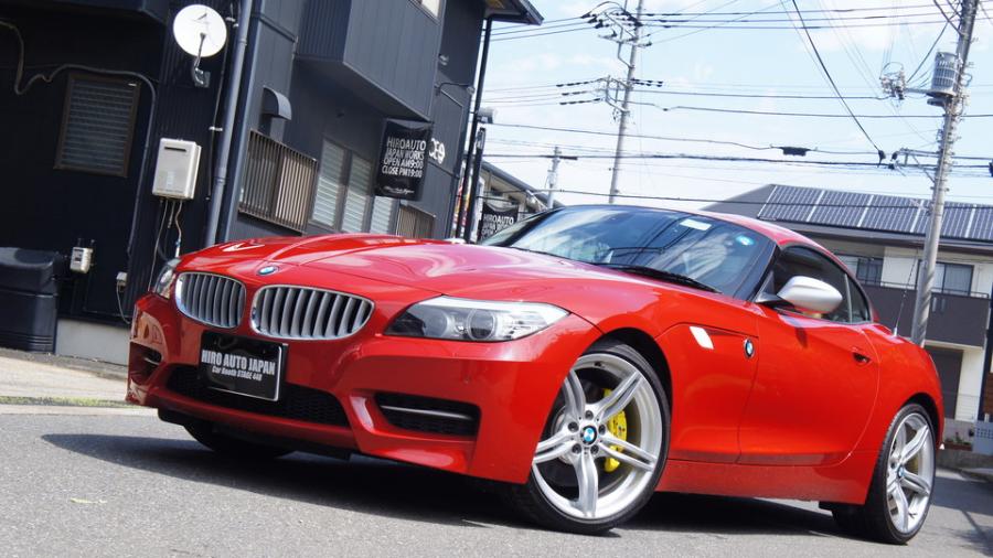 BMW Z4　キャリパー塗装　COLOR:#020 hawaiian passion yellow