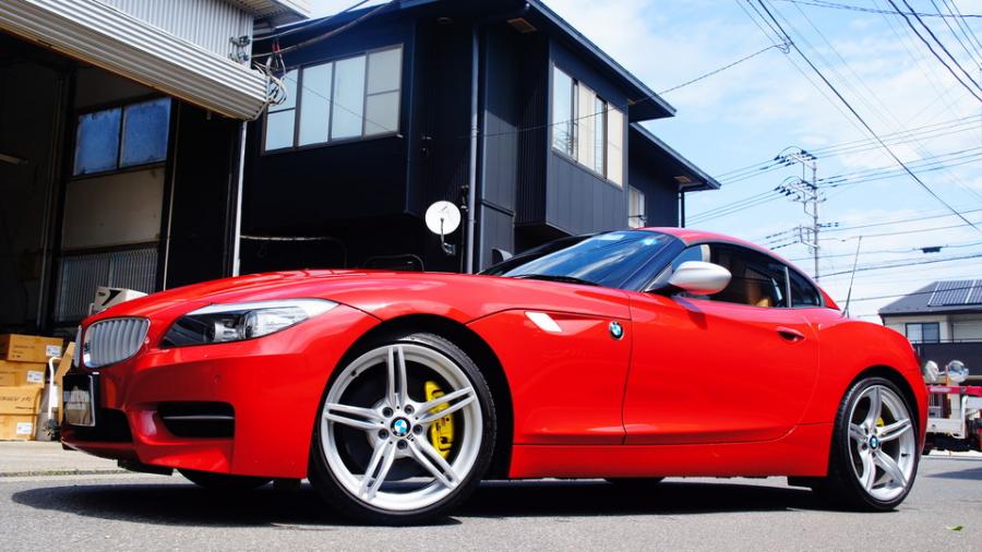 キャリパー塗装施工事例：BMW Z4　キャリパー塗装　COLOR:#020 hawaiian passion yellow IMG10_1731_ynuCdF_sub9.jpg