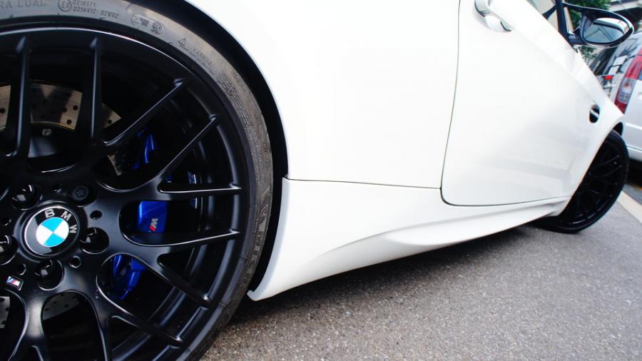 キャリパー塗装施工事例：BMW M3　キャリパー塗装　COLOR:#061 royal sky blue IMG10_1832_mPbkcz_sub6.jpg