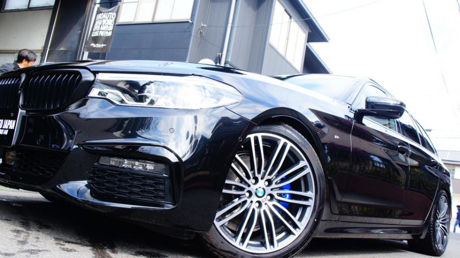 キャリパー塗装施工事例：BMW523d　キャリパー塗装COLOR：#1115 Deep marine blue　キドニーグリル：マットブラック塗装 IMG10_1935_9SvaL3_sub6.jpg