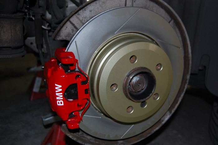 キャリパー塗装施工事例：745i IMG10_244_A8G9OI_sub2.jpg