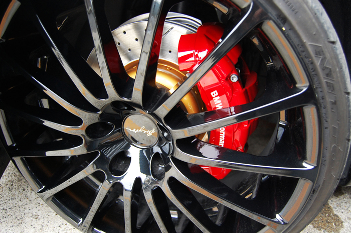 キャリパー塗装施工事例：E91 IMG10_247_A5pH4B_sub1.jpg
