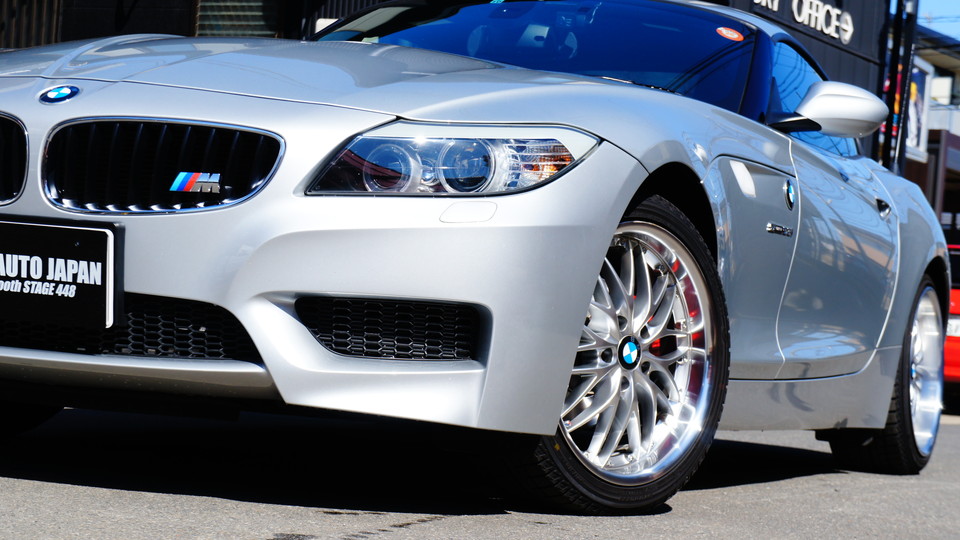 キャリパー塗装施工事例：BMW Z4純正キャリパー塗装　カラー：#001 Italian losso solid IMG10_648_0bmpAW_sub6.jpg