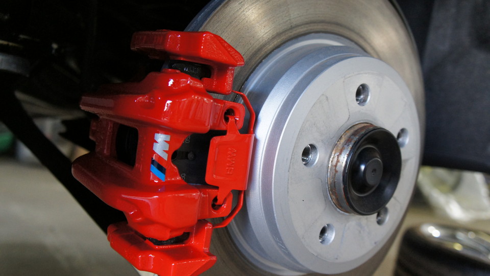 キャリパー塗装施工事例：BMW435i F32純正キャリパー塗装　カラー：#001 Italian losso solid IMG10_684_26WGux_sub1.jpg