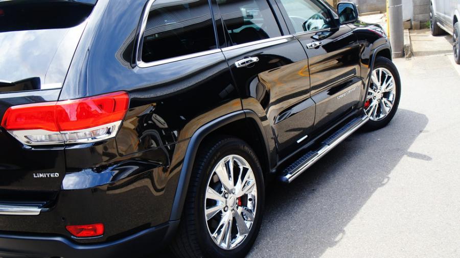 キャリパー塗装施工事例：ジープグランドチェロキー　キャリパー塗装　COLOR:#001 Italian losso solid IMG12_1595_lyeRxH_sub7.jpg