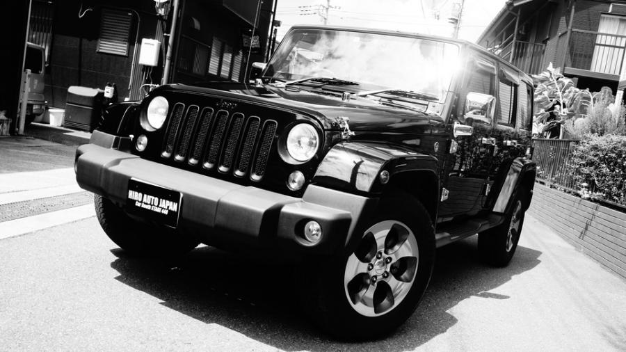 ジープアンリミテッド　キャリパー塗装　COLOR:#001 Italian losso solid