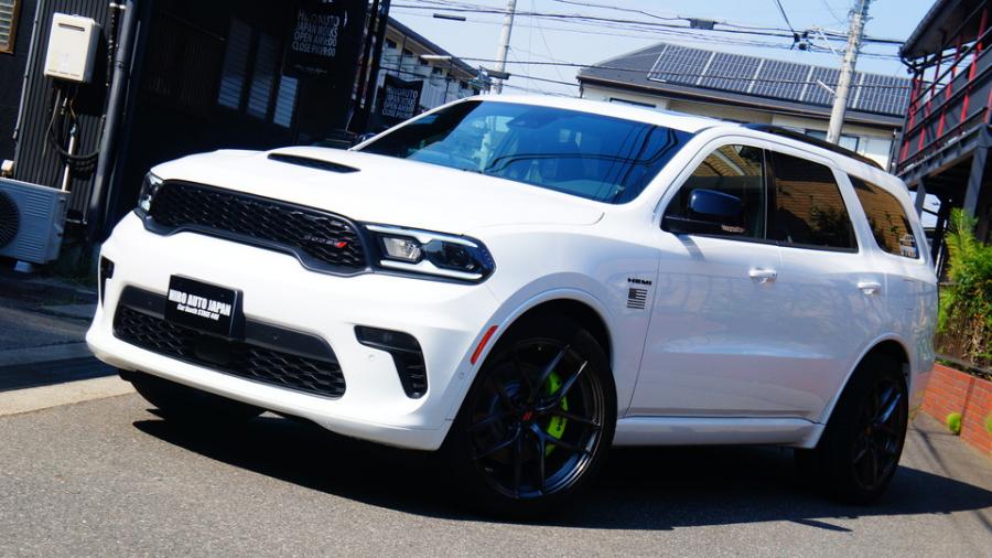 キャリパー塗装施工事例：ダッジデュランゴ　キャリパー塗装COLOR:#1116 Acid green　ブレンボブレーキ移植前後 IMG14_2187_xXDzgC_sub11.jpg