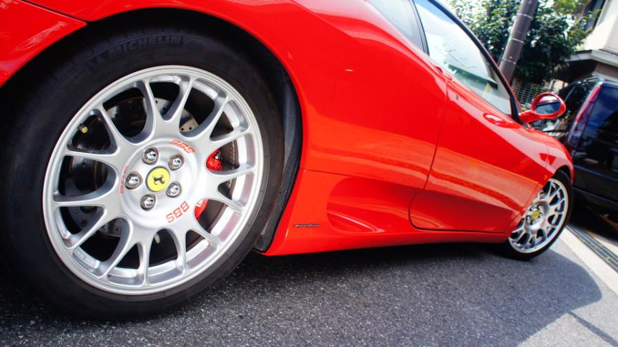 キャリパー塗装施工事例：フェラーリ360モデナ　キャリパー塗装COLOR:#001 Italian losso solid IMG15_2025_VtN85K_sub7.jpg