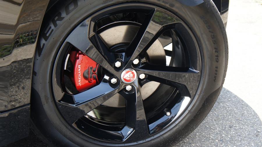 キャリパー塗装施工事例：ジャガーF-PACE　キャリパー塗装　COLOR:#001 Italian losso solid IMG18_1756_bjAFg2_sub3.jpg