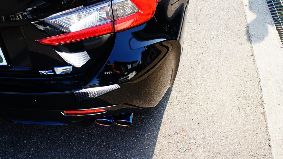 キャリパー塗装施工事例：レクサスＲＣ－Ｆ純正キャリパー塗装　ＣＯＬＯＲ：＃1111charm gross candy blue＆ローター塗装　ＣＯＬＯＲ：#003 tokyo midnight gold IMG20_1158_GZUey3_sub7.jpg