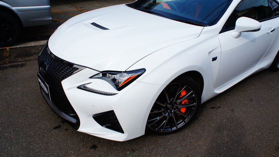 キャリパー塗装施工事例：レクサスＲＣ－Ｆ純正キャリパー塗装　ＣＯＬＯＲ：オレンジ系 IMG20_1187_2wBCAh_sub5.jpg