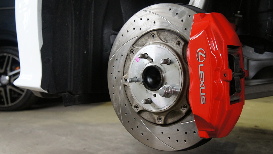 レクサスＲＣ350純正キャリパー塗装　ＣＯＬＯＲ：#001 Italian losso solid＆ローター加工Ｔｙｐｅ：Ｃ6Ｓ8Ｄ