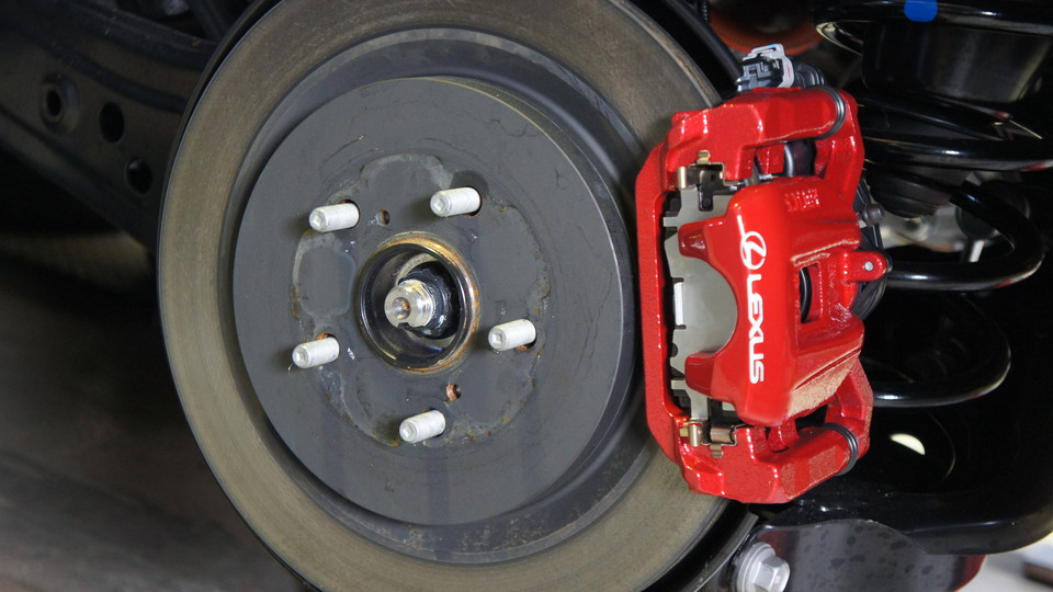 キャリパー塗装施工事例：レクサスRX450ｈ純正キャリパー塗装　COLOR:#010 premiun rouge candy red IMG20_1213_XWV3Fd_sub2.jpg