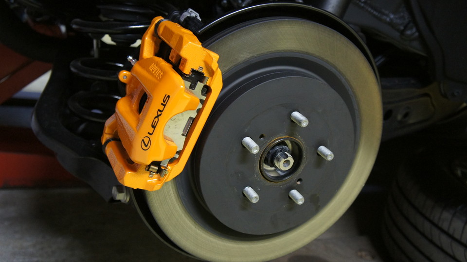 キャリパー塗装施工事例：レクサスRX450ｈ純正キャリパー塗装　COLOR:#098 honey of pearl orange IMG20_1229_7FX4pX_sub2.jpg