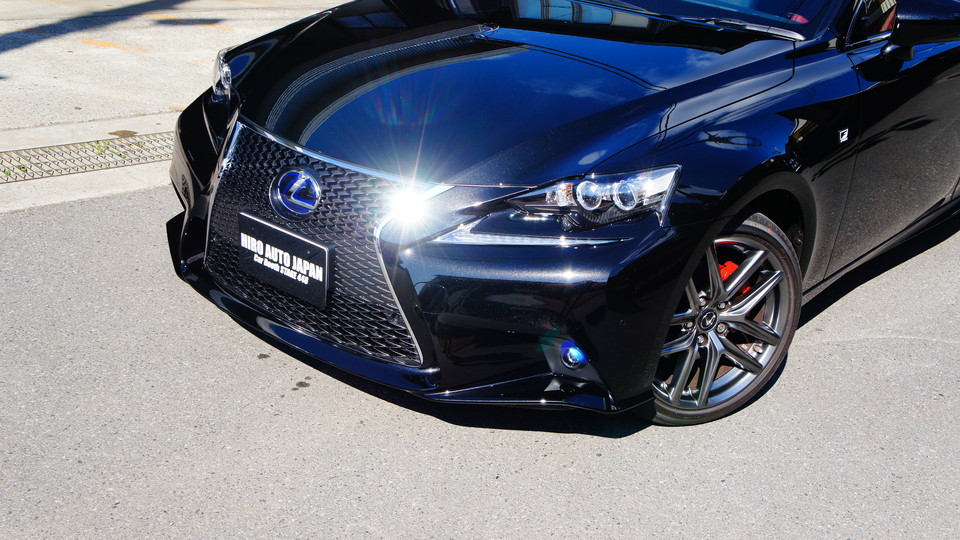 レクサスIS300ｈ純正キャリパー塗装　COLOR:#001 Italian losso solid