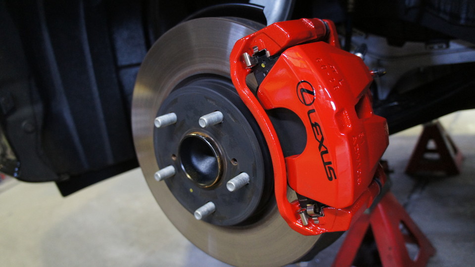 キャリパー塗装施工事例：レクサスIS300ｈ純正キャリパー塗装　COLOR:#001 Italian losso solid IMG20_1233_XSHWRz_sub1.jpg