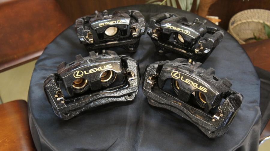 レクサスＲＸ純正キャリパー塗装　ＣＯＬＯＲ：#009 Hyper metallic black