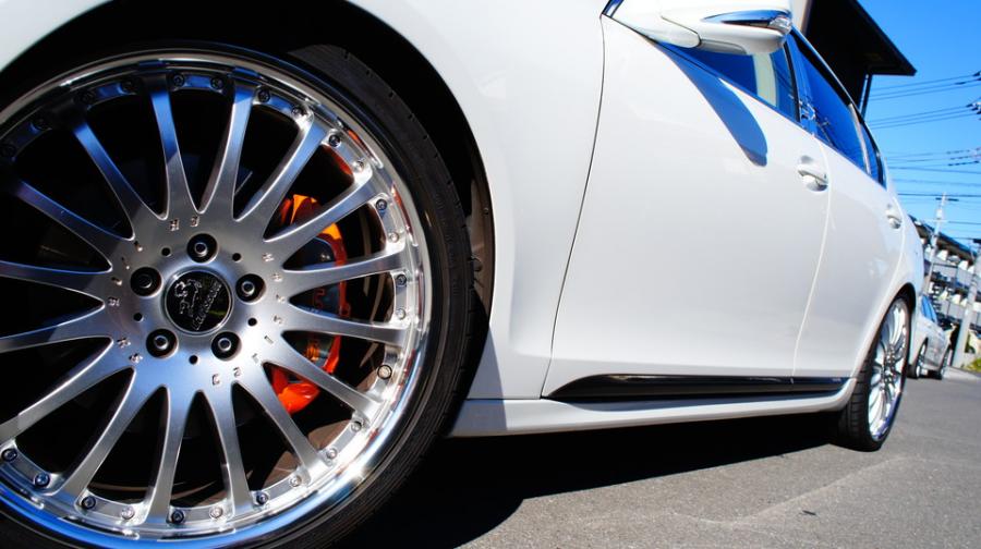 キャリパー塗装施工事例：レクサスGS450ｈ　キャリパー塗装　COLOR：#1103 Dazzling clearly green＆#1110 Valencia premium orange IMG20_1375_OvSrAI_sub3.jpg