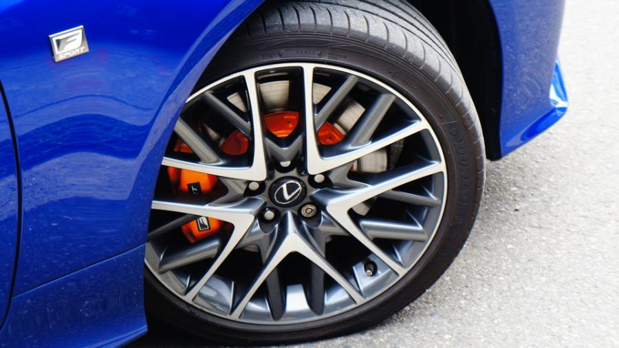 レクサスRC350　キャリパー塗装＆ローター塗装　COLOR:#098 honey of pearl orange