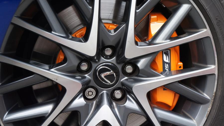 キャリパー塗装施工事例：レクサスRC350　キャリパー塗装＆ローター塗装　COLOR:#098 honey of pearl orange IMG20_1395_jspzqd_sub4.jpg