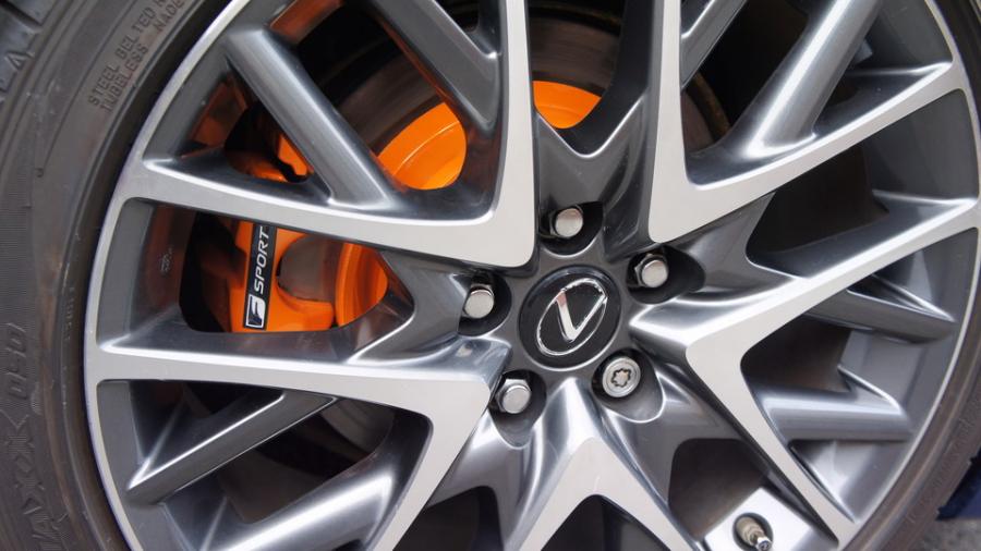 キャリパー塗装施工事例：レクサスRC350　キャリパー塗装＆ローター塗装　COLOR:#098 honey of pearl orange IMG20_1395_jspzqd_sub6.jpg