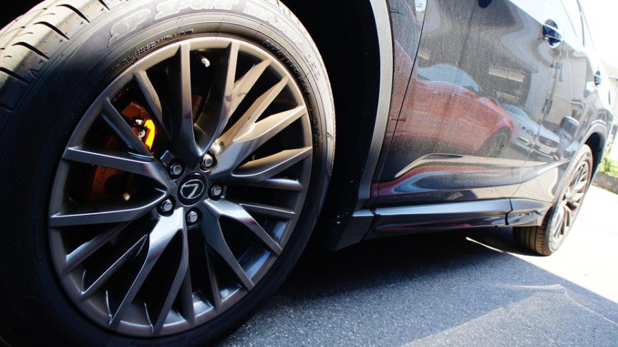 キャリパー塗装施工事例：レクサスRX200t　キャリパー塗装　COLOR：#021 california sunshinne yellow IMG20_1413_4GVnNX_sub5.jpg