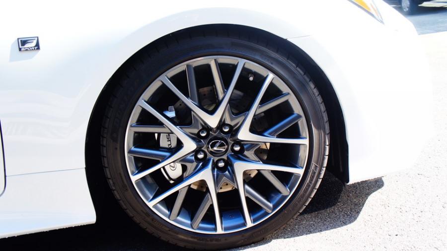 キャリパー塗装施工事例：レクサスRC300h　キャリパー塗装＆ローター塗装　COLOR:#055 Super shining silver metal finish＆#008 Flash champagne gold　ローター加工Type:C6S8D IMG20_1476_a4roE1_sub9.jpg