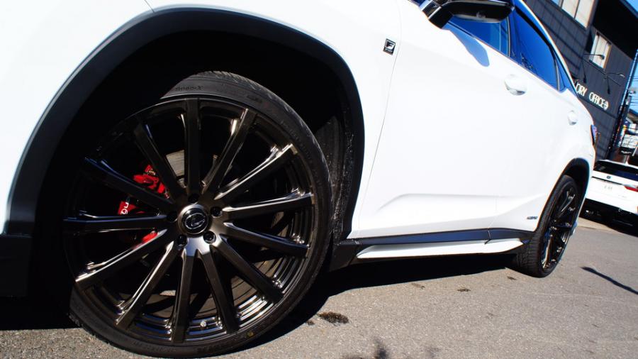 キャリパー塗装施工事例：レクサスRX450h　キャリパー塗装　COLOR:#010 premiun rouge candy red　パッド表面塗装も同色 IMG20_1489_5u2Om8_sub3.jpg