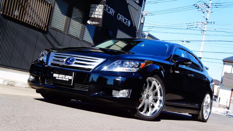 キャリパー塗装施工事例：レクサスLS600h　キャリパー塗装＆ローター塗装　COLOR:#005 Deep coal black＆#003 Tokyo midnight gold　ローター加工Type:C6S8D IMG20_1503_pDECTb_sub3.jpg