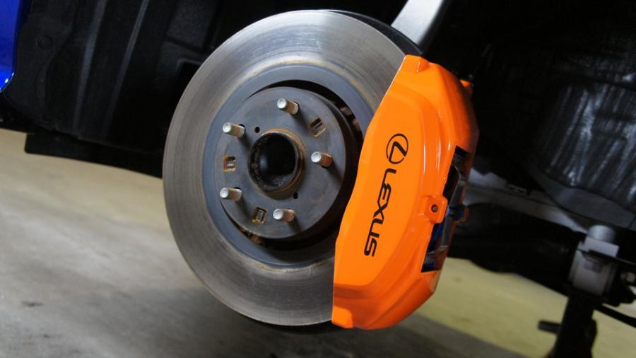 キャリパー塗装施工事例：レクサスIS200t　キャリパー塗装　COLOR:#1110 Valencia premium orange IMG20_1516_pE0CcO_sub1.jpg