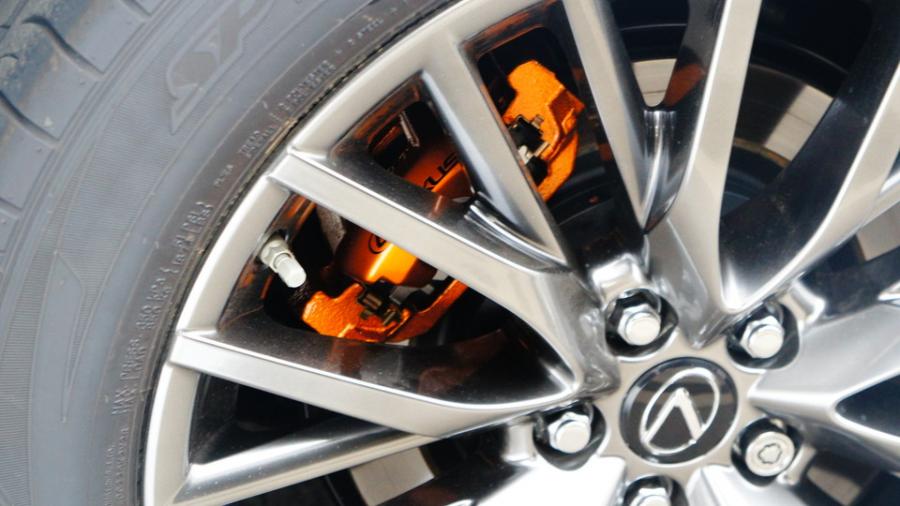 キャリパー塗装施工事例：レクサスRX200t　キャリパー塗装　COLOR:#030 Royal art pearl orange gold IMG20_1531_wdv635_sub5.jpg