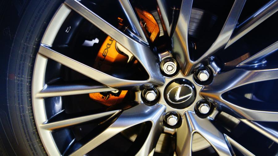 キャリパー塗装施工事例：レクサスRX200t　キャリパー塗装　COLOR:#030 Royal art pearl orange gold IMG20_1531_wdv635_sub7.jpg