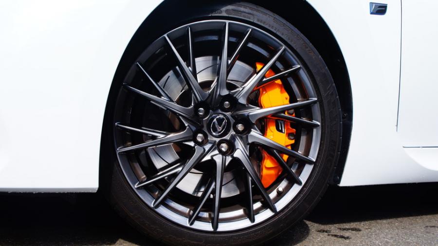 キャリパー塗装施工事例：レクサスRC-F　キャリパー塗装　COLOR:オリジナル調色オレンジ系 IMG20_1534_52wYQt_sub7.jpg