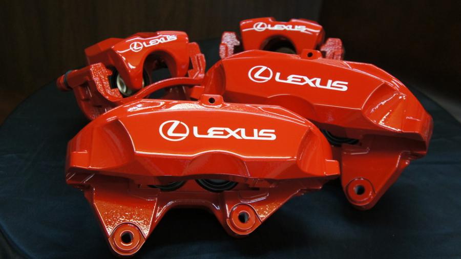 レクサスGS　キャリパー塗装　COLOR:#001 Italian losso solid