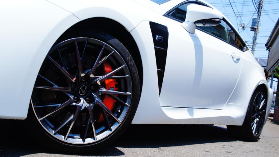 キャリパー塗装施工事例：レクサスRC-F　キャリパー塗装　COLOR:#1110 Valencia premium orange IMG20_1597_rSBUNM_sub3.jpg