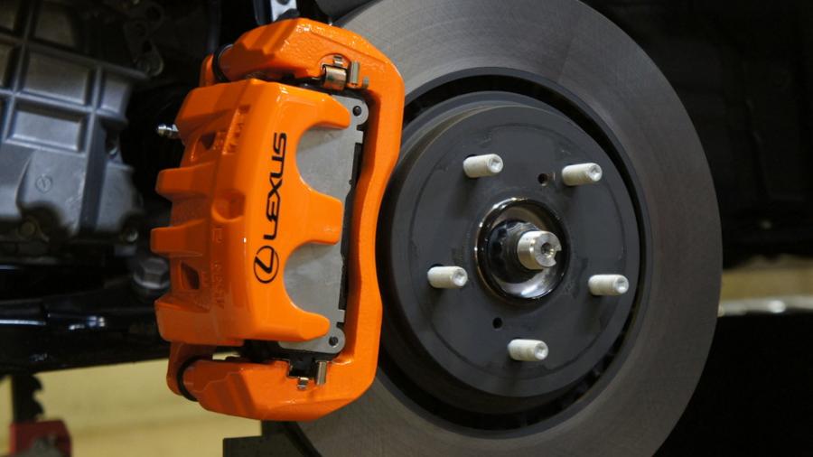 キャリパー塗装施工事例：レクサスRX200t　キャリパー塗装　COLOR:#1110 Valencia premium orange IMG20_1623_aYvqu9_sub1.jpg