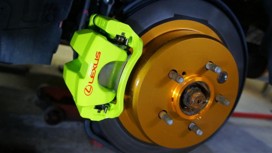 キャリパー塗装施工事例：レクサスGS450h　キャリパー塗装＆ローター塗装　COLOR:#1116 Acid green＆#003 Tokyo midnight gold IMG20_1670_ideMkZ_sub2.jpg
