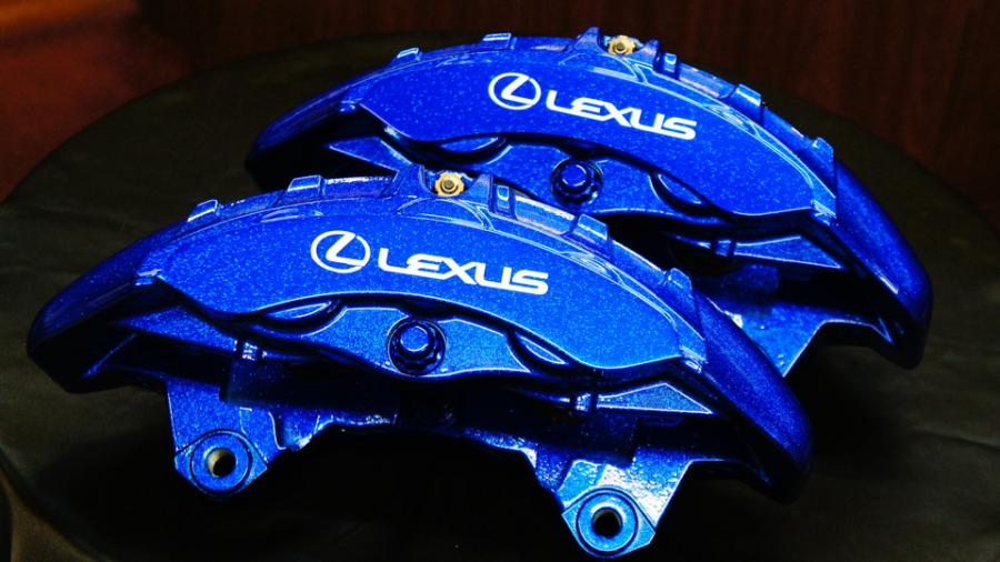 キャリパー塗装施工事例：レクサスLC500　キャリパー塗装　COLOR:#067 deep marine flake blue IMG20_1692_jAhGWc_sub1.jpg