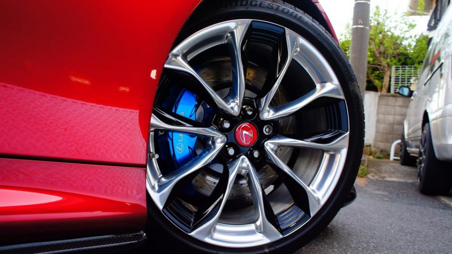 キャリパー塗装施工事例：レクサスLC500　キャリパー塗装　COLOR:#1111 Charm gross candy blue　ローター加工Type:C12SD IMG20_1719_g3Vg6P_sub4.jpg