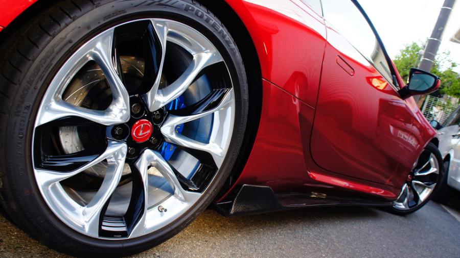 キャリパー塗装施工事例：レクサスLC500　キャリパー塗装　COLOR:#1111 Charm gross candy blue　ローター加工Type:C12SD IMG20_1719_g3Vg6P_sub5.jpg