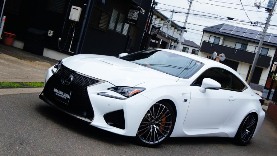 キャリパー塗装施工事例：レクサスRC-F　キャリパー塗装　COLOR:#003 Tokyo midnight gold　ローター塗装　COLOR:#008 Flash champagne gold IMG20_1724_CjF0t3_sub2.jpg