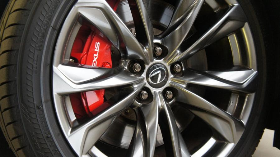 キャリパー塗装施工事例：レクサスLS500h　キャリパー塗装　COLOR:#001 Italian losso solid IMG20_1739_xyosPM_sub6.jpg